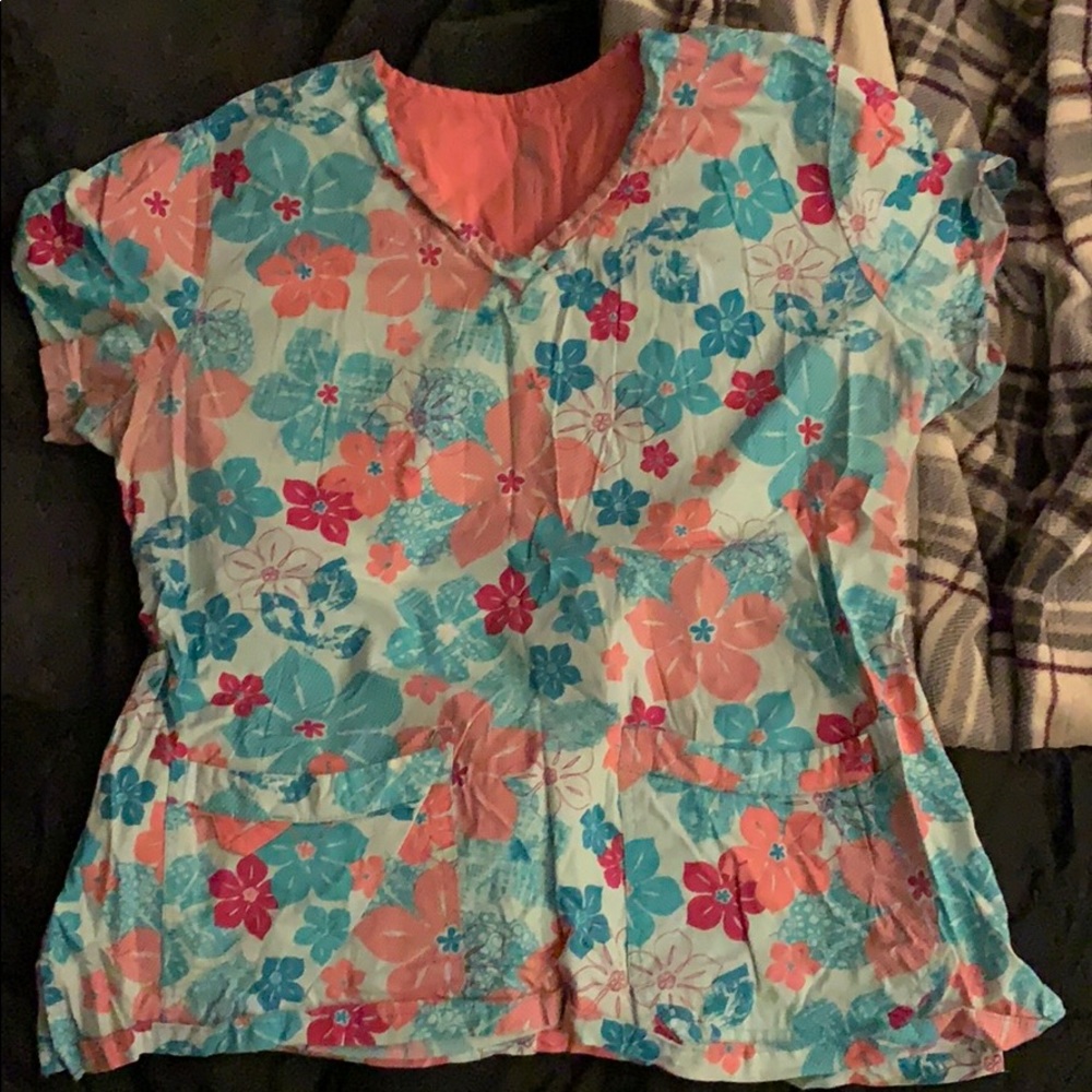 Med Couture scrub top